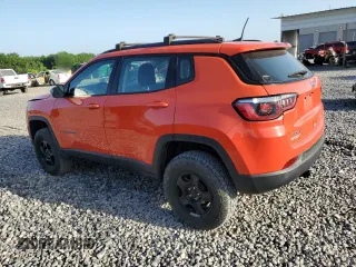 2018 Jeep Compass Sport с VIN 3C4NJDAB7JT441347, выставлен на аукционе Copart как лот 64391845 с пробегом 118 739 миль миль и Списание • Salvage title. История ставок и продаж доступна на DreamBid. Изображение 2.