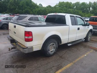 2006 Ford F-150 XL с VIN 1FTPX12V96KD07107, выставлен на аукционе IAAI как лот 42419572 с пробегом 220 027 миль миль и . История ставок и продаж доступна на DreamBid. Изображение 4.