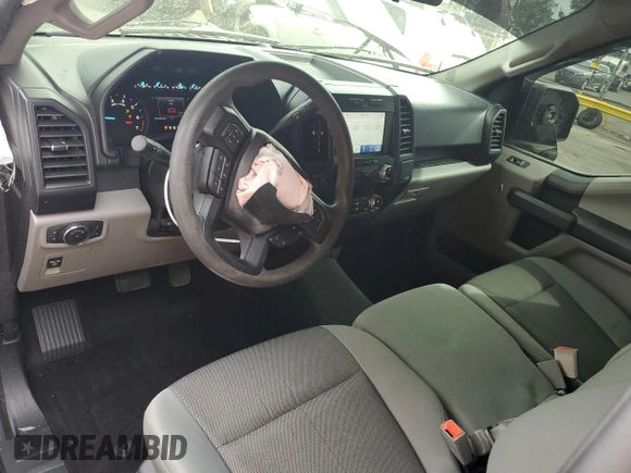 2020 Ford F-150 XL z VIN 1FTMF1E52LKD98234, wystawiony jako Copart lot #50552365 z przebiegiem 51 948 mil mil oraz Szkoda całkowita • Salvage title. Historia ofert i sprzedaży dostępna na DreamBid. Obrazek 8.