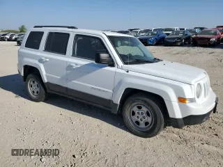 2012 Jeep Patriot Sport with VIN 1C4NJRBB9CD614936, listed as a Copart auction lot 56124675 with 194,590 mi miles and Salvage title. Bid and sale history available at DreamBid. Image 4.