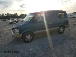 1998 Chevrolet Astro with VIN 1GNEL19WXWB120466, listed as a Copart auction lot 80929504 with 262,413 mi miles and Salvage Title. Bid and sale history available at carsss.com. Image 1.