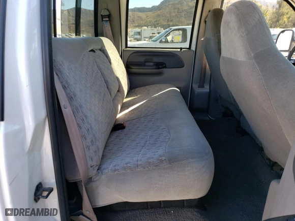 1999 Ford Super Duty F-350 SRW XL with VIN 1FTSW31F0XEB35374, listed as a Copart auction lot 83308884 with NaN miles and Salvage Title. Bid and sale history available at carsss.com. Image 10.