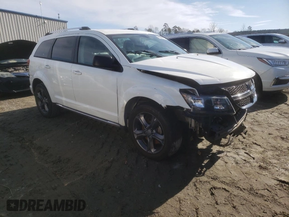 2015 Dodge Journey Crossroad with VIN 3C4PDCGG1FT697925, listed as a Copart auction lot 45285115 with 207,312 mi miles and Salvage title. Bid and sale history available at DreamBid. Image 4.