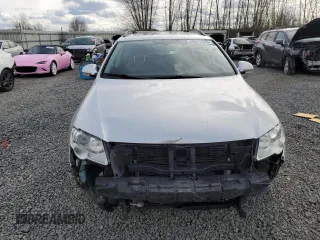 2008 Volkswagen Passat VR6 with VIN WVWRU73C28E160258, listed as a Copart auction lot 49671525 with 97,181 mi miles and Salvage title. Bid and sale history available at DreamBid. Image 5.