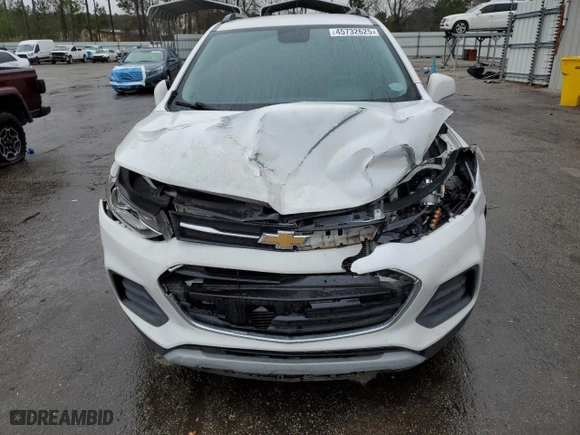 2020 Chevrolet Trax LT with VIN KL7CJLSB4LB040971, listed as a Copart auction lot 45732625 with 117,281 mi miles and Salvage Title. Bid and sale history available at carsss.com. Image 12.