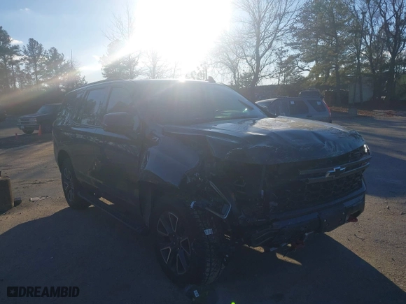 2022 Chevrolet Tahoe Z71 with VIN 1GNSKPKD3NR277652, listed as a IAAI auction lot 41335976 with 42,982 mi miles. Bid and sale history available at carsss.com. Image 1.