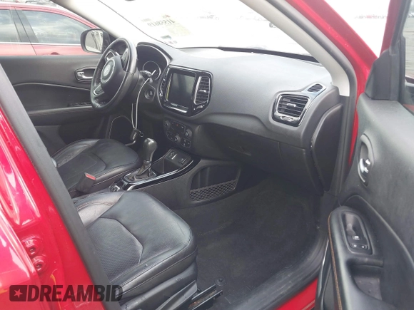 2019 Jeep Compass Limited with VIN 3C4NJCCB9KT793600, listed as a IAAI auction lot 41558619 with 75,682 mi miles. Bid and sale history available at carsss.com. Image 5.
