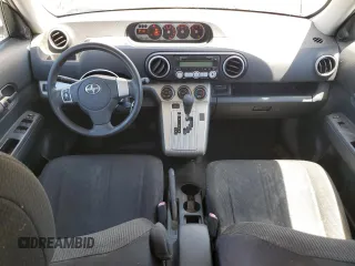 2008 Scion xB z VIN JTLKE50EX81009592, wystawiony jako Copart lot #57913275 z przebiegiem 130 000 mil mil oraz Szkody całkowita. Historia ofert i sprzedaży dostępna na DreamBid. Obrazek 8.