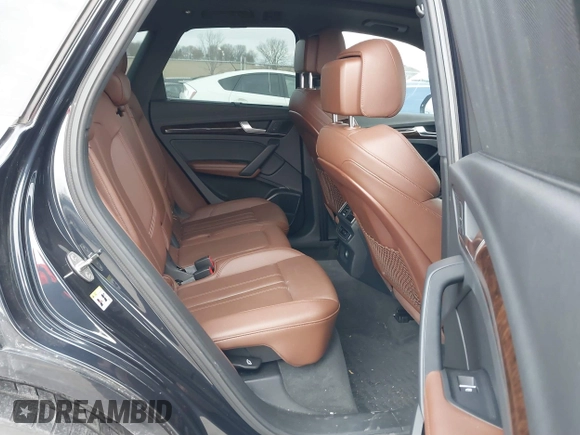 2018 Audi Q5 Prestige with VIN WA1CNAFY3J2160424, listed as a IAAI auction lot 41399936 with 97,775 mi miles. Bid and sale history available at carsss.com. Image 8.