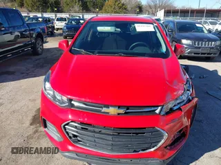 2020 Chevrolet Trax LS with VIN KL7CJKSB7LB352003, listed as a IAAI auction lot 41197201 with 84,000 mi miles. Bid and sale history available at carsss.com. Image 12.