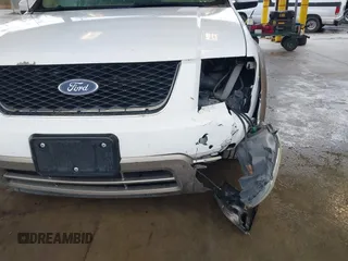 2005 Ford Freestyle SEL with VIN 1FMZK05195GA41496, listed as a IAAI auction lot 41845007 with 185,458 mi miles. Bid and sale history available at carsss.com. Image 6.