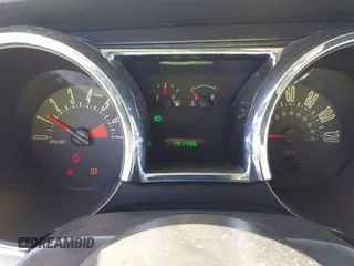 2008 Ford Mustang Deluxe with VIN 1ZVHT84N785153405, listed as a IAAI auction lot 41800507 with 141,496 mi miles and . Bid and sale history available at DreamBid. Image 7.