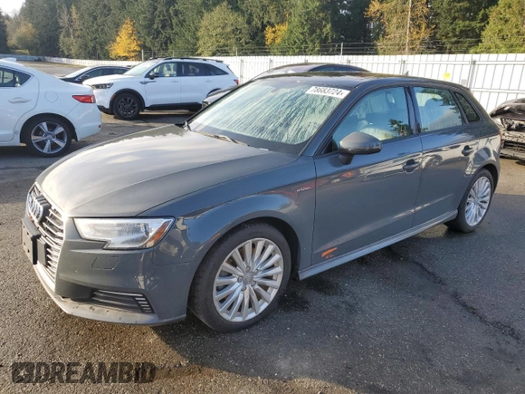 2017 Audi A3 e-tron Sportback Premium z VIN WAUUPBFF0HA079113, wystawiony jako Copart lot #78683724 z przebiegiem 88 788 mil mil oraz Szkoda całkowita • Salvage title. Historia ofert i sprzedaży dostępna na DreamBid. Obrazek 1.