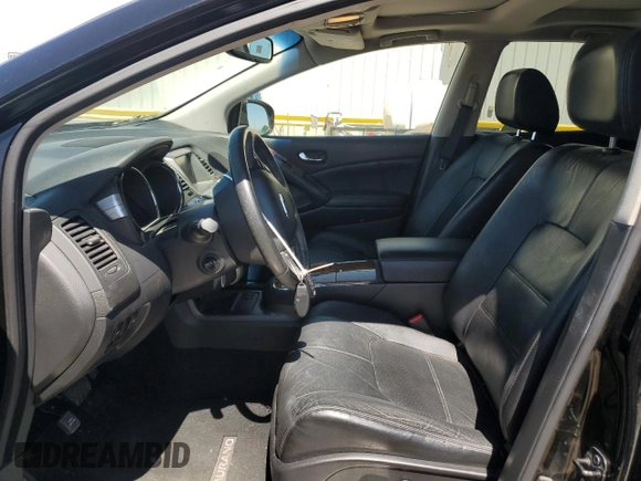 2012 Nissan Murano SL z VIN JN8AZ1MW0CW239164, wystawiony jako Copart lot #60280395 z przebiegiem 135 489 mil mil oraz Szkoda całkowita • Salvage title. Historia ofert i sprzedaży dostępna na DreamBid. Obrazek 7.