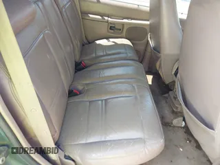2000 Ford Explorer XLT with VIN 1FMZU63E6YUA99994, listed as a IAAI auction lot 42330041 with 283,382 mi miles and . Bid and sale history available at DreamBid. Image 8.