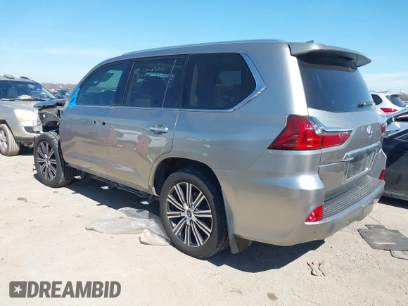 2018 Lexus LX 570 z VIN JTJHY7AX7J4255445, wystawiony jako IAAI lot #41631248 z przebiegiem 86 179 mil mil oraz . Historia ofert i sprzedaży dostępna na DreamBid. Obrazek 3.