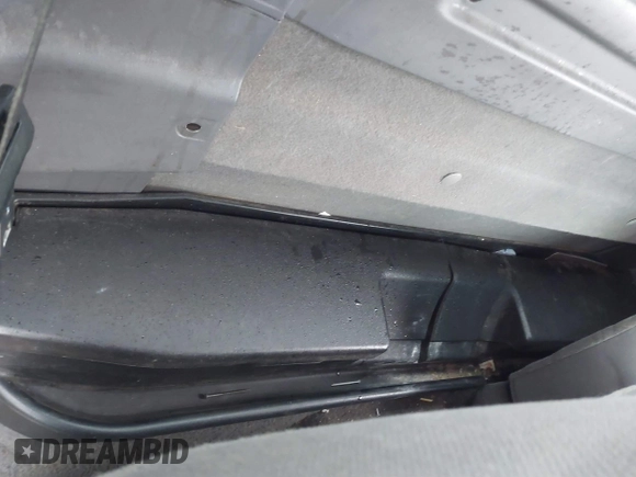 2001 Ford F-150 с VIN 2FTRF07W21CA33768, выставлен на аукционе IAAI как лот 41508712 с пробегом Не указан миль и . История ставок и продаж доступна на DreamBid. Изображение 8.