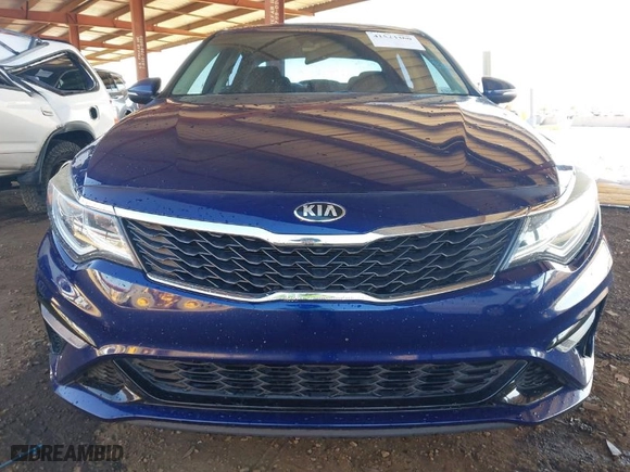 2019 Kia Optima S with VIN 5XXGT4L37KG353274, listed as a IAAI auction lot 41524460 with 82,532 mi miles. Bid and sale history available at carsss.com. Image 12.
