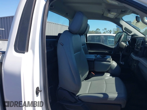 2023 Ford F-250 XL with VIN 1FTBF2AA6PEE09157, listed as a IAAI auction lot 42629266 with 15,571 mi miles and . Bid and sale history available at DreamBid. Image 8.