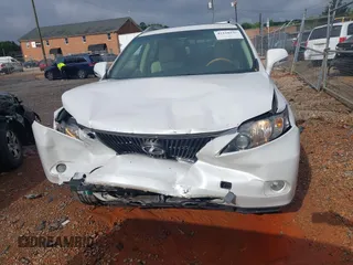 2011 Lexus RX 350 z VIN 2T2BK1BA6BC092170, wystawiony jako IAAI lot #42228576 z przebiegiem 106 828 mil mil oraz . Historia ofert i sprzedaży dostępna na DreamBid. Obrazek 12.