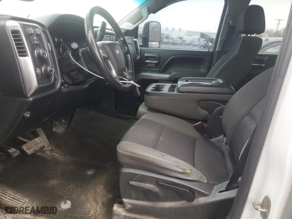 2015 Chevrolet Silverado 2500HD LT with VIN 1GC1KVEG3FF165208, listed as a Copart auction lot 82138144 with 311,427 mi miles and Clean Title. Bid and sale history available at carsss.com. Image 7.