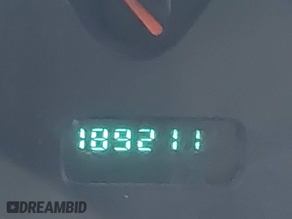 2001 Dodge Durango with VIN 1B4HS28Z81F633580, listed as a IAAI auction lot 41927699 with 189,211 mi miles and . Bid and sale history available at DreamBid. Image 7.