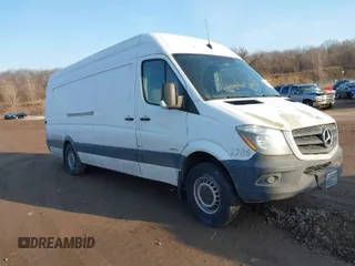 2015 Mercedes-Benz Sprinter Cargo with VIN WD3PE8DCXFP113015, listed as a IAAI auction lot 41644857 with 257,509 mi miles and . Bid and sale history available at carsss.com. Image 1.