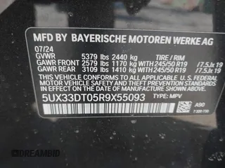 2024 BMW X4 xDrive30i with VIN 5UX33DT05R9X55093, listed as a IAAI auction lot 41811703 with 11,319 mi miles. Bid and sale history available at carsss.com. Image 9.