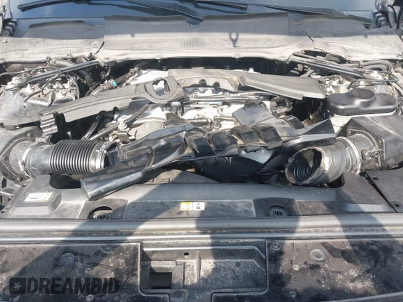 2018 Land Rover Range Rover z VIN SALGS2RE3JA389370, wystawiony jako IAAI lot #42508706 z przebiegiem 46 268 mil mil oraz . Historia ofert i sprzedaży dostępna na DreamBid. Obrazek 10.
