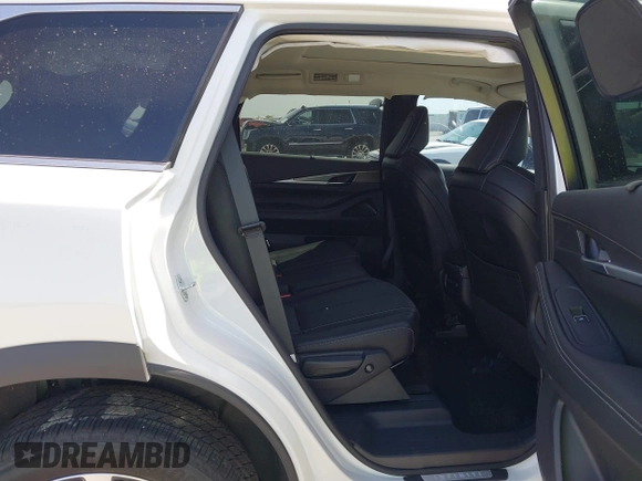 2024 Infiniti QX60 Luxe with VIN 5N1DL1FR2RC354193, listed as a IAAI auction lot 41829558 with 7,748 mi miles and . Bid and sale history available at DreamBid. Image 8.