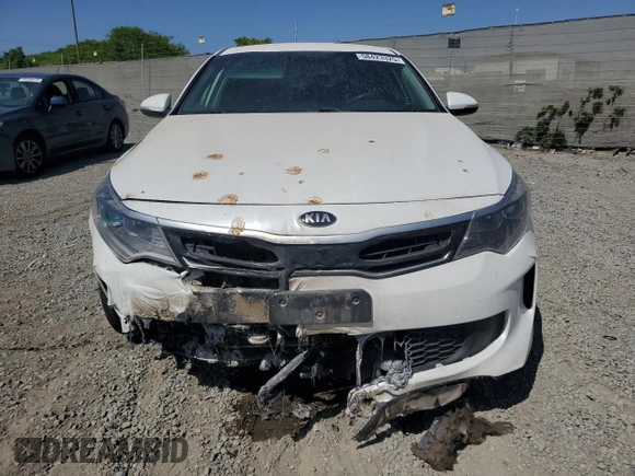 2018 Kia Optima EX z VIN KNAGU4LE8J5024839, wystawiony jako Copart lot #58423325 z przebiegiem Nie podano mil oraz Szkoda całkowita • Salvage title. Historia ofert i sprzedaży dostępna na DreamBid. Obrazek 5.