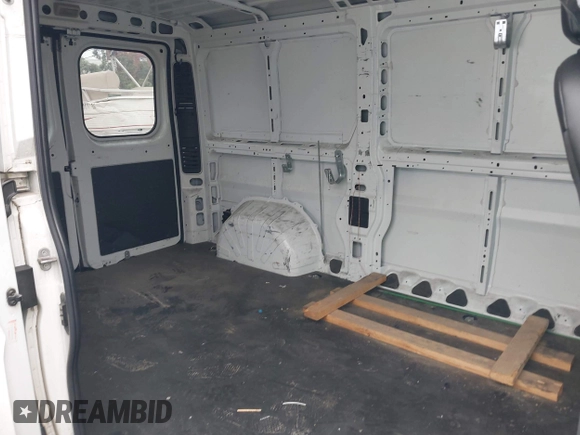 2016 Ram ProMaster Cargo with VIN 3C6TRVAG2GE107345, listed as a IAAI auction lot 41912262 with 130,368 mi miles and . Bid and sale history available at DreamBid. Image 8.