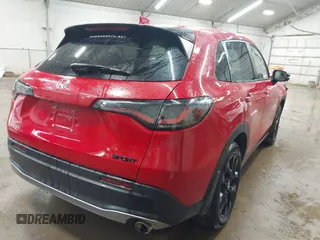 2024 Honda HR-V Sport z VIN 3CZRZ2H57RM748712, wystawiony jako IAAI lot #42113328 z przebiegiem 10 110 mil mil oraz . Historia ofert i sprzedaży dostępna na DreamBid. Obrazek 4.