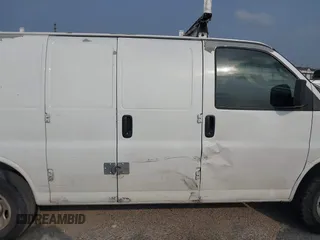 2012 Chevrolet Express Cargo with VIN 1GCWGFFA8C1106882, listed as a IAAI auction lot 42284350 with 227,443 mi miles and . Bid and sale history available at DreamBid. Image 13.