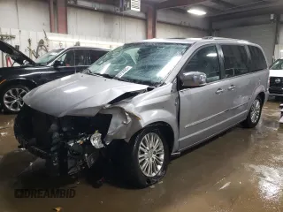2014 Chrysler Town & Country Touring-L with VIN 2C4RC1CG8ER225017, listed as a Copart auction lot 88075505 with 158,392 mi miles and Salvage Title. Bid and sale history available at carsss.com. Image 1.