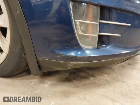 2016 Tesla Model X 70D z VIN 5YJXCBE27GF012024, wystawiony jako IAAI lot #41799547 z przebiegiem Nie podano mil oraz . Historia ofert i sprzedaży dostępna na DreamBid. Obrazek 6.