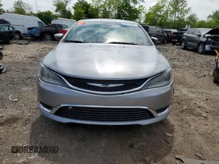 2015 Chrysler 200 Limited z VIN 1C3CCCAB9FN663895, wystawiony jako Copart lot #57824545 z przebiegiem 155 010 mil mil oraz Szkoda całkowita • Salvage title. Historia ofert i sprzedaży dostępna na DreamBid. Obrazek 5.