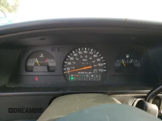 1993 Toyota Pickup DLX z VIN JT4RN93P7P5074129, wystawiony jako Copart lot #72893054 z przebiegiem 235 053 mil mil oraz Szkoda całkowita • Salvage title. Historia ofert i sprzedaży dostępna na DreamBid. Obrazek 9.