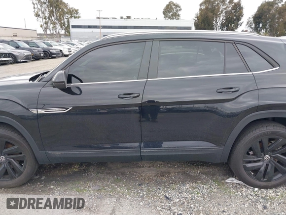 2023 Volkswagen Atlas SE с VIN 1V2JC2CA0PC204154, выставлен на аукционе IAAI как лот 41657187 с пробегом 22 624 миль миль и . История ставок и продаж доступна на DreamBid. Изображение 14.
