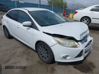 2012 Ford Focus SE с VIN 1FAHP3F2XCL121264, выставлен на аукционе IAAI как лот 42243139 с пробегом 189 442 миль миль и . История ставок и продаж доступна на DreamBid. Изображение 1.