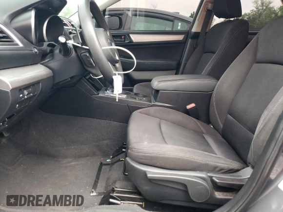 2018 Subaru Legacy z VIN 4S3BNAB63J3006196, wystawiony jako Copart lot #55606825 z przebiegiem 216 227 mil mil oraz Szkoda całkowita • Salvage title. Historia ofert i sprzedaży dostępna na DreamBid. Obrazek 7.