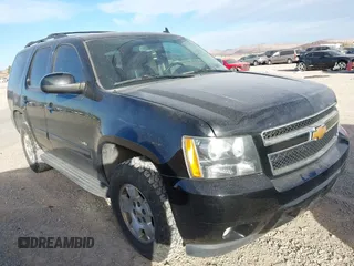2013 Chevrolet Tahoe LS with VIN 1GNSCAE03DR193235, listed as a IAAI auction lot 41604766 with 204,455 mi miles and . Bid and sale history available at DreamBid. Image 1.