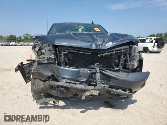 2019 Chevrolet Silverado 1500 RST with VIN 1GCRWDEK0KZ258069, listed as a Copart auction lot 68341754 with 82,190 mi miles and Salvage Title. Bid and sale history available at carsss.com. Image 5.