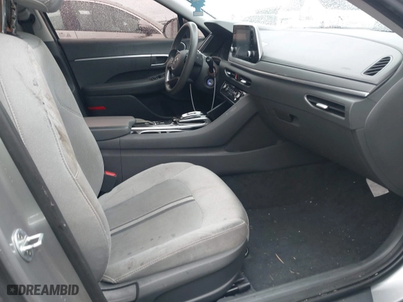 2020 Hyundai Sonata SE with VIN 5NPEG4JA7LH012153, listed as a IAAI auction lot 41748512 with 59,206 mi miles. Bid and sale history available at carsss.com. Image 5.