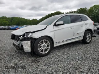 2015 Volvo XC60 T5 with VIN YV4612RK9F2630830, listed as a Copart auction lot 58505245 with 123,317 mi miles and Clean title. Bid and sale history available at DreamBid. Image 1.