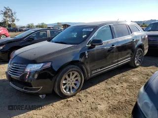 2019 Lincoln MKT with VIN 2LMHJ5NK1KBL00395, listed as a Copart auction lot 72625494 with 167,616 mi miles and Salvage Title. Bid and sale history available at DreamBid. Image 1.