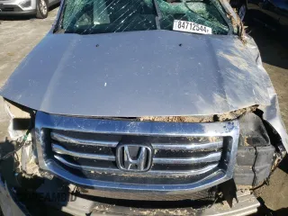 2014 Honda Pilot EX-L with VIN 5FNYF3H58EB022078, listed as a Copart auction lot 84712544 with 136,489 mi miles and Salvage Title. Bid and sale history available at carsss.com. Image 14.
