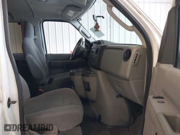 2010 Ford Econoline Passenger XL с VIN 1FBSS3BL2ADA68410, выставлен на аукционе IAAI как лот 42359755 с пробегом 233 955 миль миль и . История ставок и продаж доступна на DreamBid. Изображение 5.