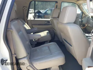 2007 Ford Expedition EL Limited with VIN 1FMFK19507LA18415, listed as a IAAI auction lot 41789617 with 219,455 mi miles. Bid and sale history available at carsss.com. Image 8.