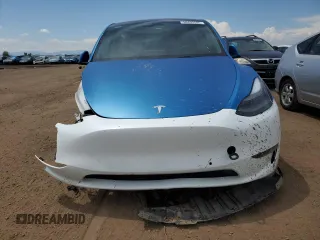 2021 Tesla Model Y Long Range z VIN 5YJYGDEE6MF239571, wystawiony jako Copart lot #56433595 z przebiegiem 58 471 mil mil oraz Szkoda całkowita • Salvage title. Historia ofert i sprzedaży dostępna na DreamBid. Obrazek 5.